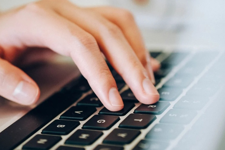 Internetes adománygyűjtést indított a Ringató alapítvány a Covid-árvák megsegítésére