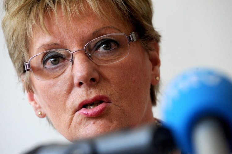 Hoffmann: helyi szinten kísérik figyelemmel az iskolák átvételét