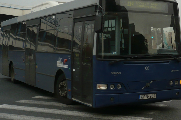 Egy kiesett kerék miatt minden buszát átvizsgálta a VT-Transman