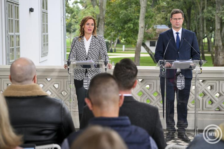 Gulyás Gergely: Magyarország ki akar maradni a kereskedelmi hidegháborúból