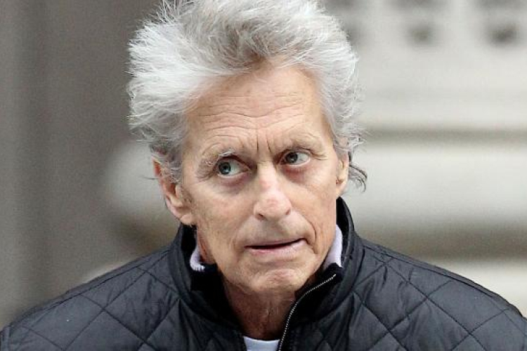 Michael Douglas torokrákját orális szex okozta